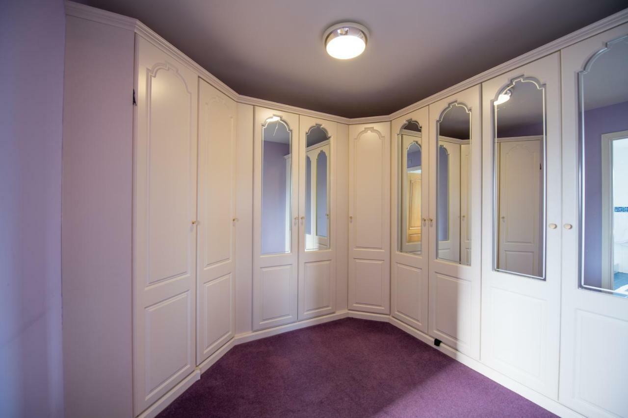 Y Grange Bed & Breakfast Llanfihangel-y-Creuddyn Bagian luar foto