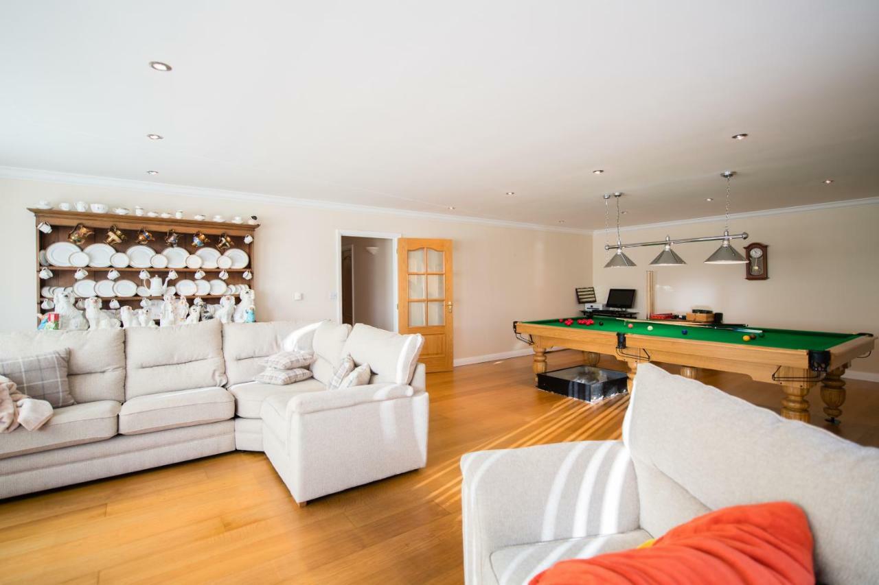 Y Grange Bed & Breakfast Llanfihangel-y-Creuddyn Bagian luar foto